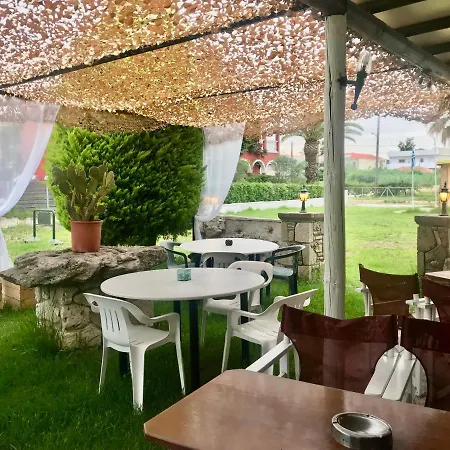 Dionysos Lägenhetshotell Laganas