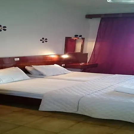 شقة فندقية Dionysos 3*