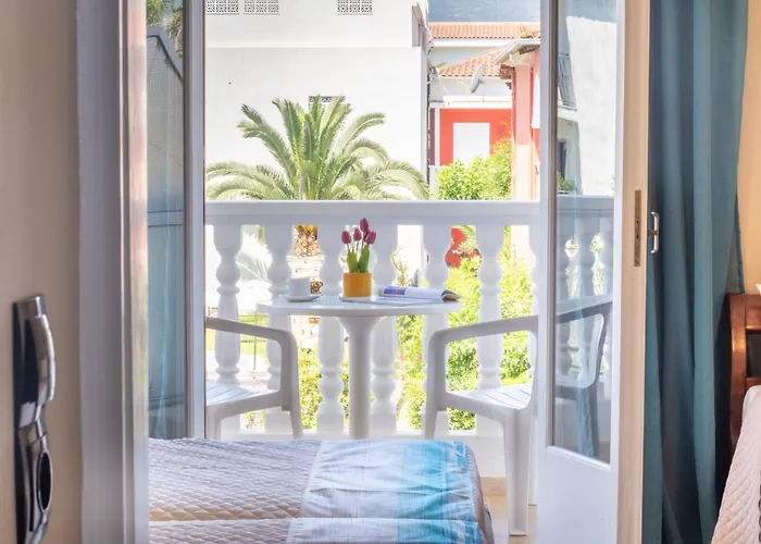 Lägenhetshotell Dionysos Laganas