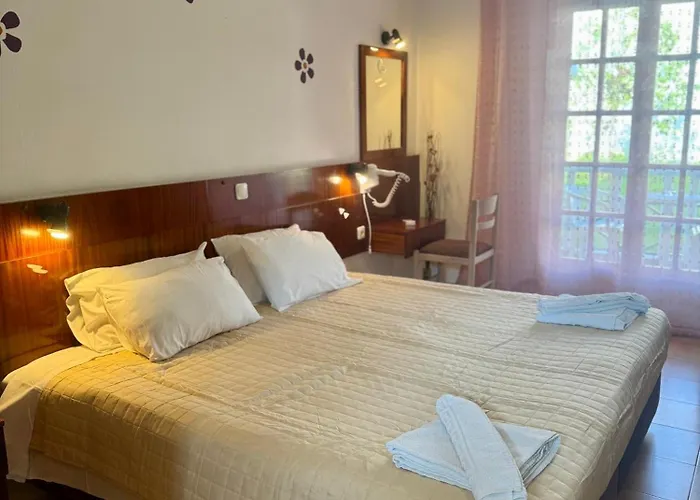 Dionysos Lägenhetshotell 3*