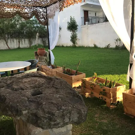 Dionysos