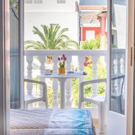 Apartmanhotel Dionysos Laganász