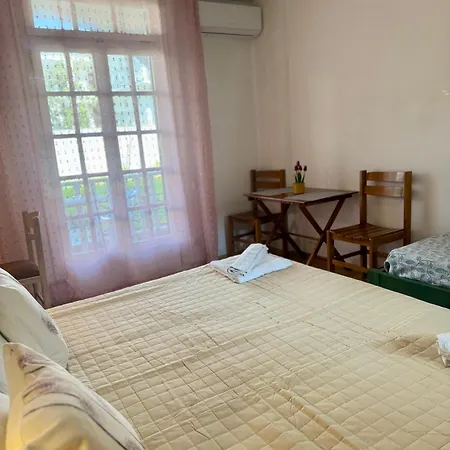 Dionysos Лаганас