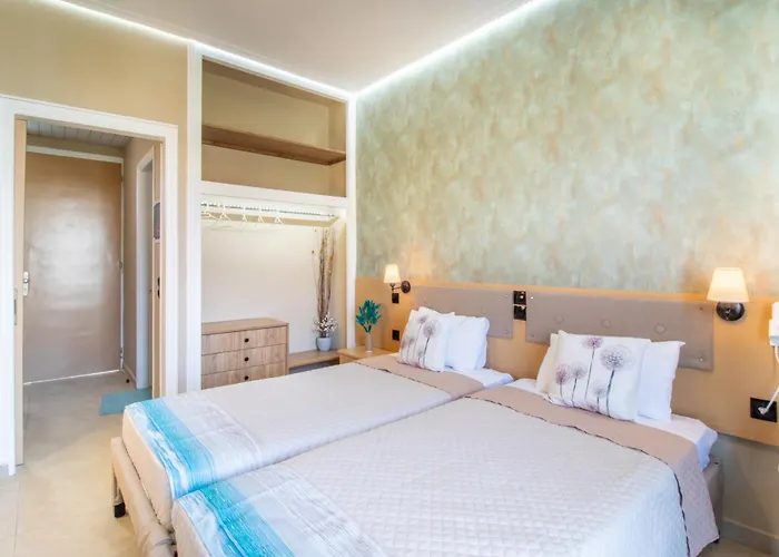 Dionysos شقة فندقية