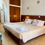 Aparthotel Dionysos 3*